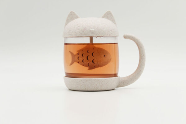 Winkee Cat Tea Cup